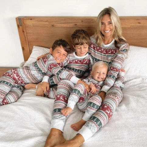 Family matching pajamas set 2024