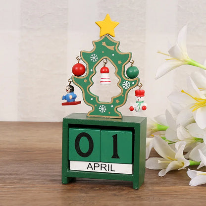 Green Tree Wooden Christmas Calendar